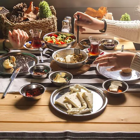 Cunda Oezerbey Konagi (adults Only) 2* Ayvalı