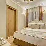 Cunda Oezerbey Konagi (adults Only) Szálloda Ayvalı