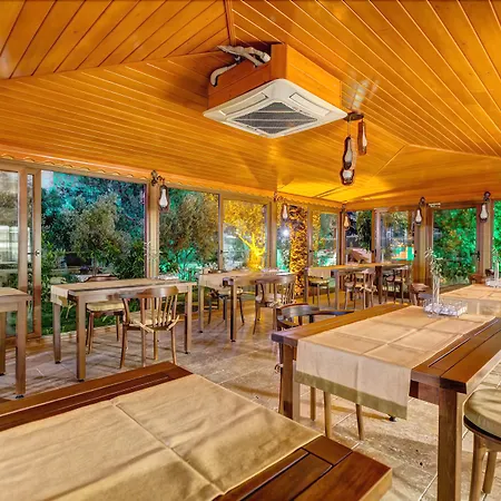 Cunda Oezerbey Konagi (adults Only)