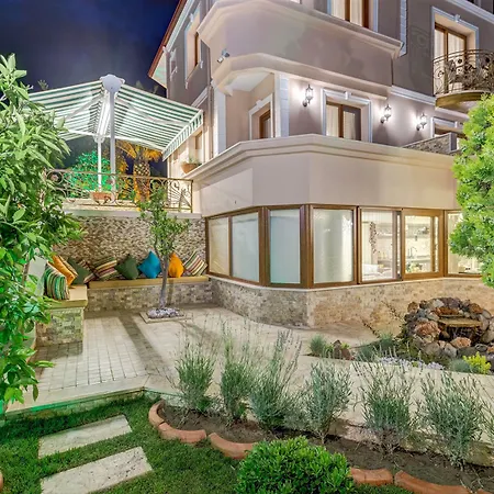 Cunda Oezerbey Konagi (adults Only) Szálloda Ayvalı