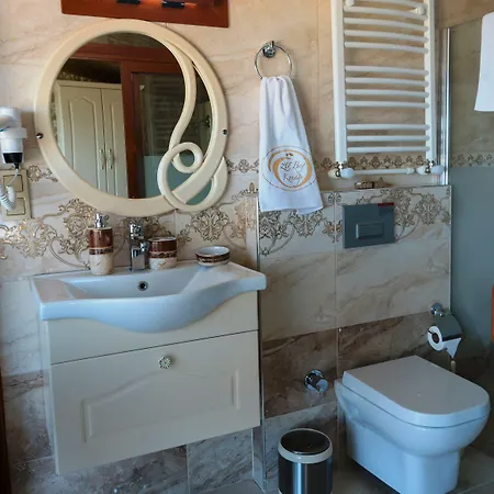Cunda Oezerbey Konagi (adults Only) 2*