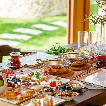 Cunda Oezerbey Konagi (adults Only) 2* Ayvalı