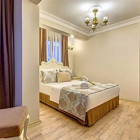 Cunda Oezerbey Konagi (adults Only) Szálloda 2*