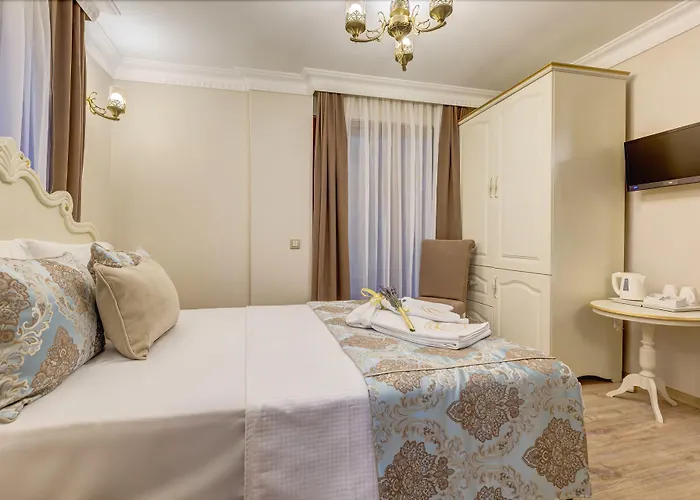 Hotel Cunda Oezerbey Konagi (adults Only) 2*