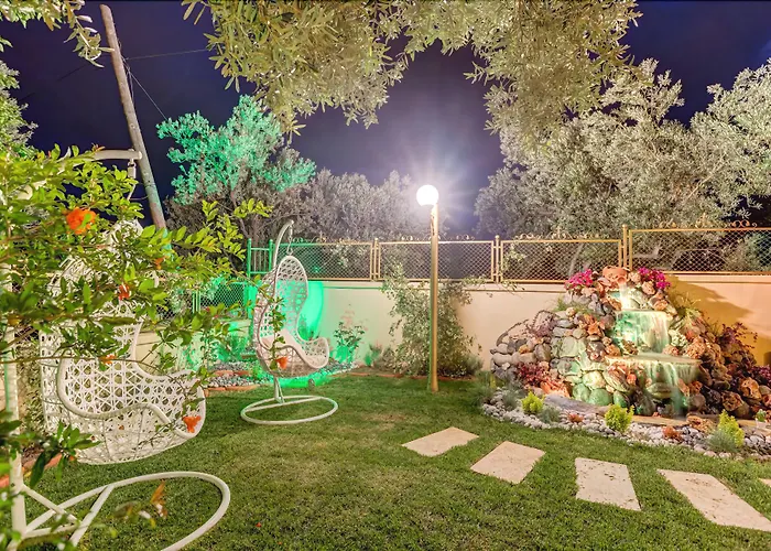 Hotel Cunda Oezerbey Konagi (adults Only) 2*